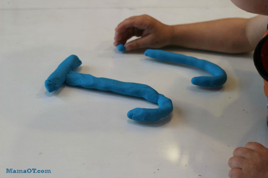 Simple play dough activities for preschoolers, recommended by an occupational therapist